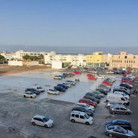 Arrecife habilita dos grandes zonas de estacionamiento para las Fiestas de San Ginés