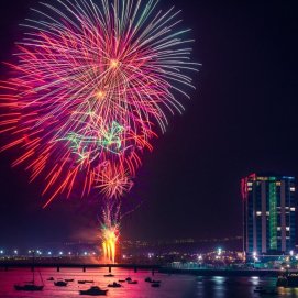 Los fuegos para finalizar las Fiesta de San Ginés en Arrecife (Foto: Juan José Cordero Valeriano)