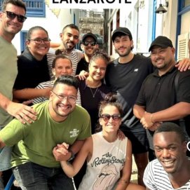 Sebastián Yatra en La Chalana del Charco (Fotos @lachalanacharco)