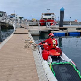 Rescate de una mujer herida en la Playa del Risco de Famara