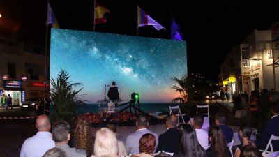 Gala en la calle Limones de Playa Blanca