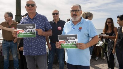 Concentración de UGT por Palestina en Lanzarote. Foto: Juan Mateos.