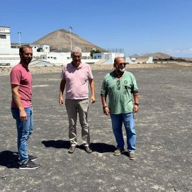 El alcalde de Tías y los concejales de Urbanismo y Parques visitan los terrenos. Inversión Pública