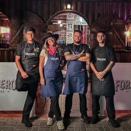 Los cuatro socios de Forasteros, Johann Paul Henao, Emma Leung, Jimmy Castillo y Karim Arango