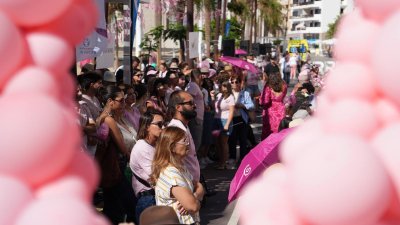 El Reducto acoge una pasarela para apoyar a las personas pacientes de cáncer
