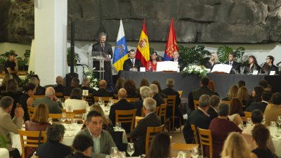 Jura de nuevos letrados y medallas del Colegio de Abogacía de Lanzarote (Fotos: Juan Mateos)