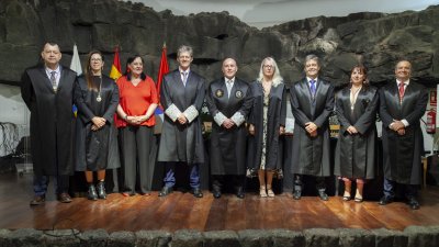 Jura de nuevos letrados y medallas del Colegio de Abogacía de Lanzarote (Fotos: Juan Mateos)