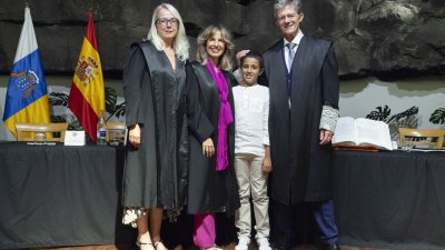 Jura de nuevos letrados y medallas del Colegio de Abogacía de Lanzarote (Fotos: Juan Mateos)