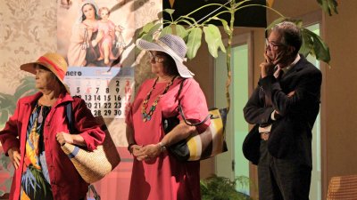Obra de teatro 'Lo que tiene que hacer una madre'