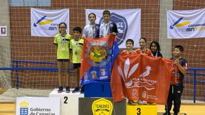 Lanzarote Raqueta Club brilla en Canarias con 9 medallas
