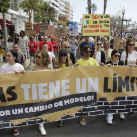 'Lanzarote tiene un límite'