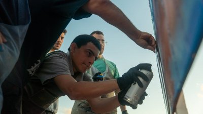 Desidia y Ars Magna dedican un taller de murales a la Asociación Tinguafaya