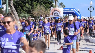 XIII Carrera Contra la Violencia de Género en Arrecife. Foto: La Voz