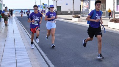 XIII Carrera Contra la Violencia de Género en Arrecife. Foto: La Voz