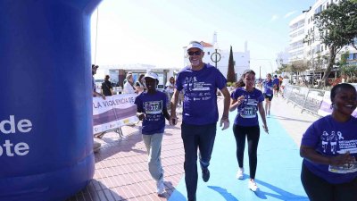 XIII Carrera Contra la Violencia de Género en Arrecife. Foto: La Voz