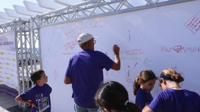 XIII Carrera Contra la Violencia de Género en Arrecife. Foto: La Voz