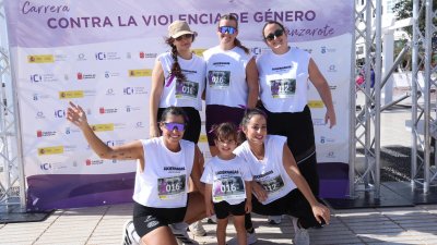XIII Carrera Contra la Violencia de Género en Arrecife. Foto: La Voz