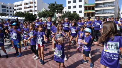 XIII Carrera Contra la Violencia de Género en Arrecife. Foto: La Voz