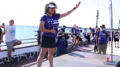 XIII Carrera Contra la Violencia de Género en Arrecife. Foto: La Voz