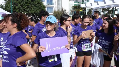XIII Carrera Contra la Violencia de Género en Arrecife. Foto: La Voz