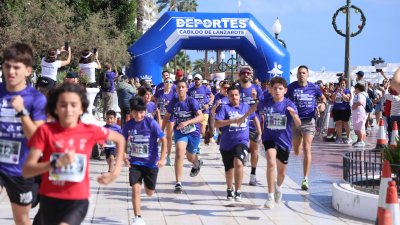 XIII Carrera Contra la Violencia de Género en Arrecife. Foto: La Voz