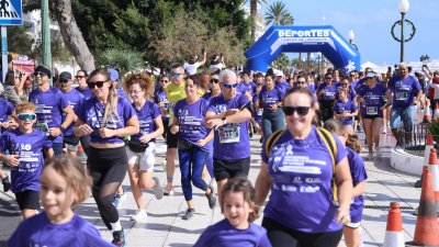 XIII Carrera Contra la Violencia de Género en Arrecife. Foto: La Voz