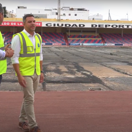 Visita de Jacobo Medina y Juan Monzón a las obras de la Ciudad Deportiva Lanzarote
