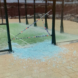 Rotura del cristal de la cancha