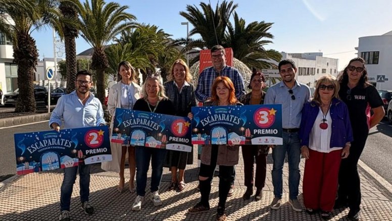 Entrega de premios a los mejores escaparates  en la San Bartolomé Weekend Shopping 2025. Comercio.