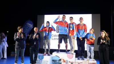 Clausura la XI Copa de Natación de Aguas Abiertas. Foto: La Voz