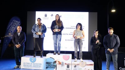 Clausura la XI Copa de Natación de Aguas Abiertas. Foto: La Voz