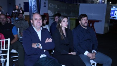 Clausura la XI Copa de Natación de Aguas Abiertas. Foto: La Voz