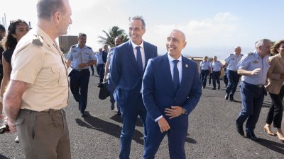 Inauguración del nuevo radar LRR en Peñas del Chache
