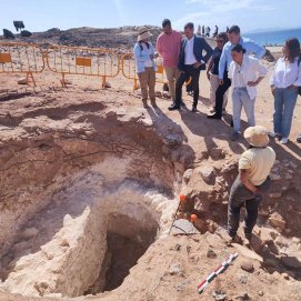 Hallado uno de los primeros hornos de cal de Lanzarote en el yacimiento de San Marcial de Rubicón