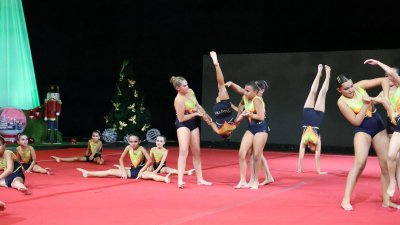 Festival de Gimnasia de Navidad. Foto: La Voz