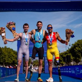 Lionel Morales, bronce en las finales del Mundial de Paratriatlón