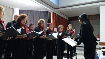 Concierto de Navidad en la Sociedad Democracia.