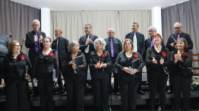 Concierto de Navidad en la Sociedad Democracia.