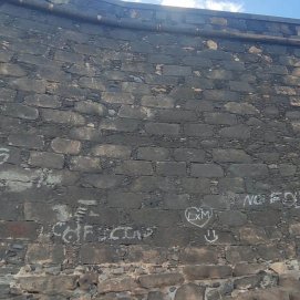 Actos vandálicos en el Castillo de San Gabriel