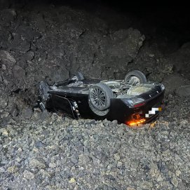 Varios heridos en un vuelco cerca del Charco de Los Clicos 