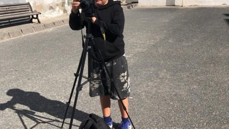 Noe Jon sacando fotos