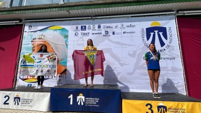 CD Pingüinos en el Campeonato Regional de Invierno de Natación Artística