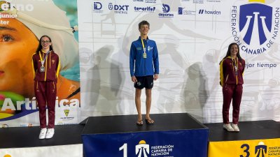 CD Pingüinos en el Campeonato Regional de Invierno de Natación Artística