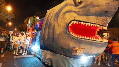 Coso de Carnaval de Arrecife, 2026 Fotos: Juan Mateos)