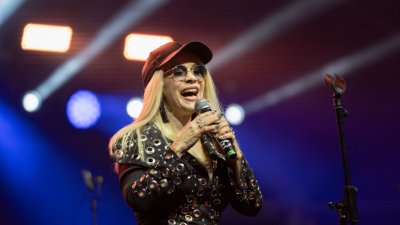 Nueva Línea y Miriam Cruz en Arrecife