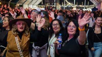 Nueva Línea y Miriam Cruz en Arrecife