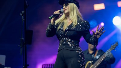 Nueva Línea y Miriam Cruz en Arrecife