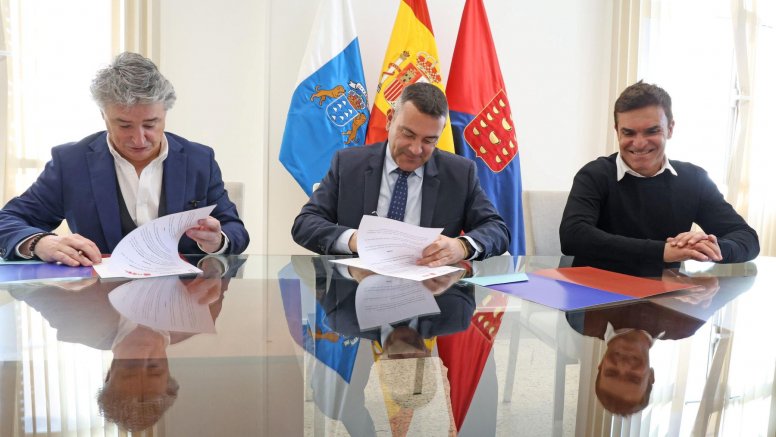 FIRMA PROTOCOLO MEETING FESTVAL  (5)