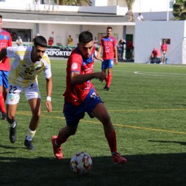 TERCERA. UD LANZAROTE   UD SAN FERNANDO (4)