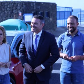 Lanzarote anuncia un Servicio de taxi guagua en Yaiza.